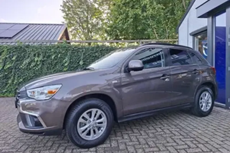 Mitsubishi ASX (2020)