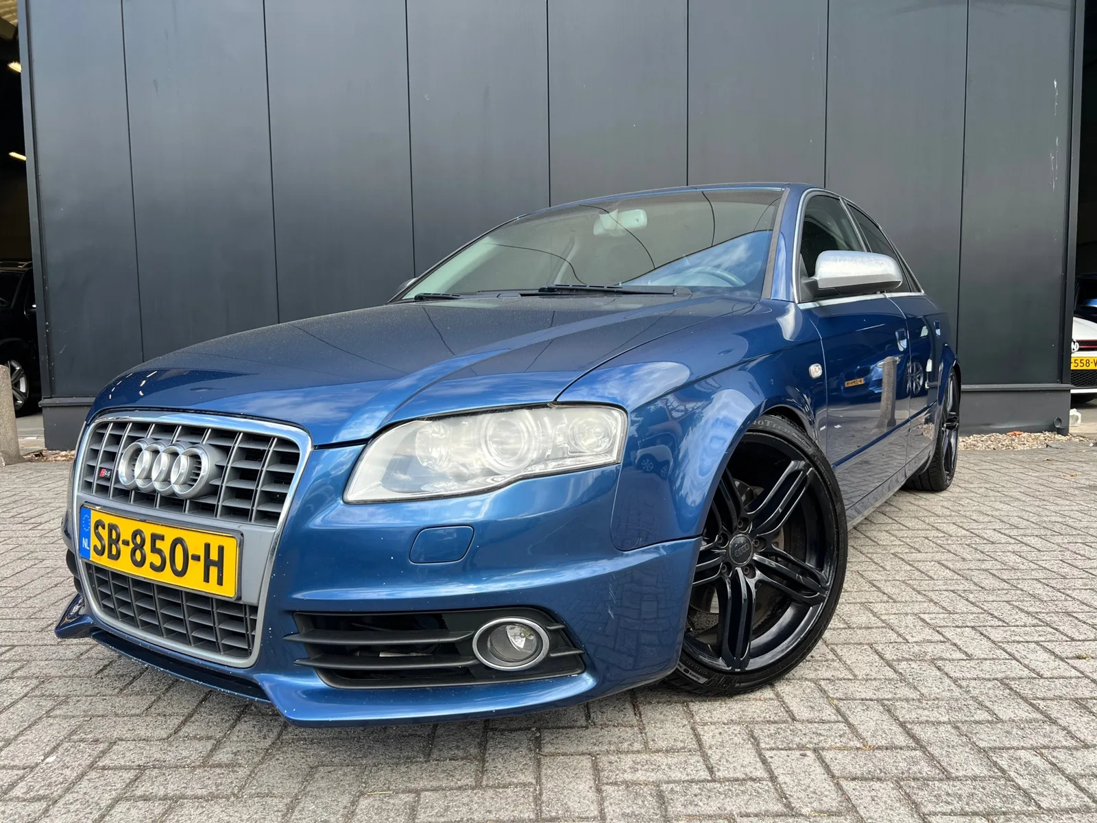 Audi A4 (2007) — foto 1
