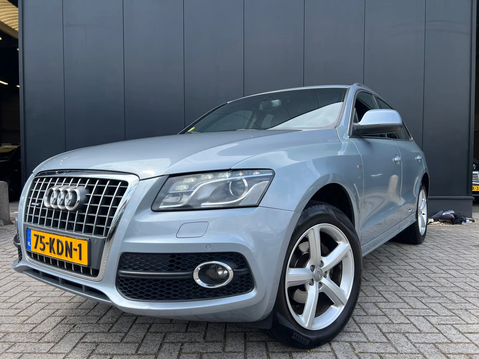 Audi Q5 (2009) — foto 1