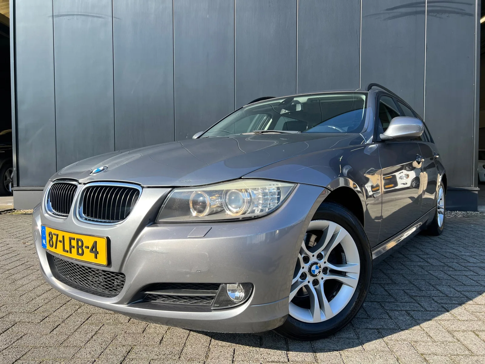 BMW 3-Serie (2010) — foto 1
