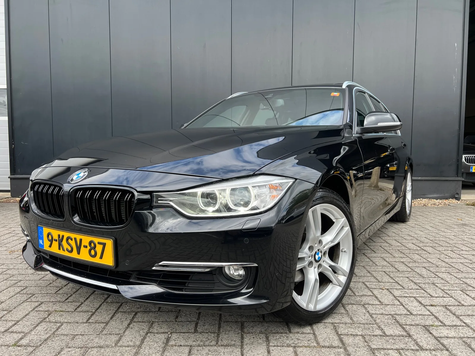 BMW 3-Serie (2013) — foto 1