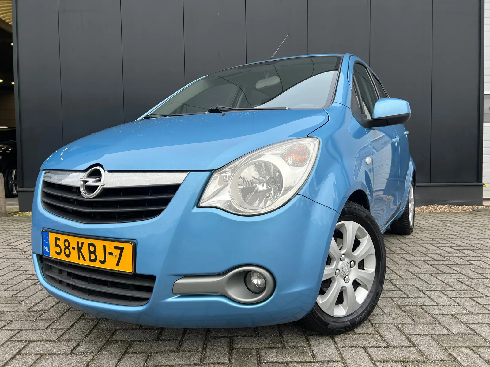 Opel Agila (2009) — foto 1