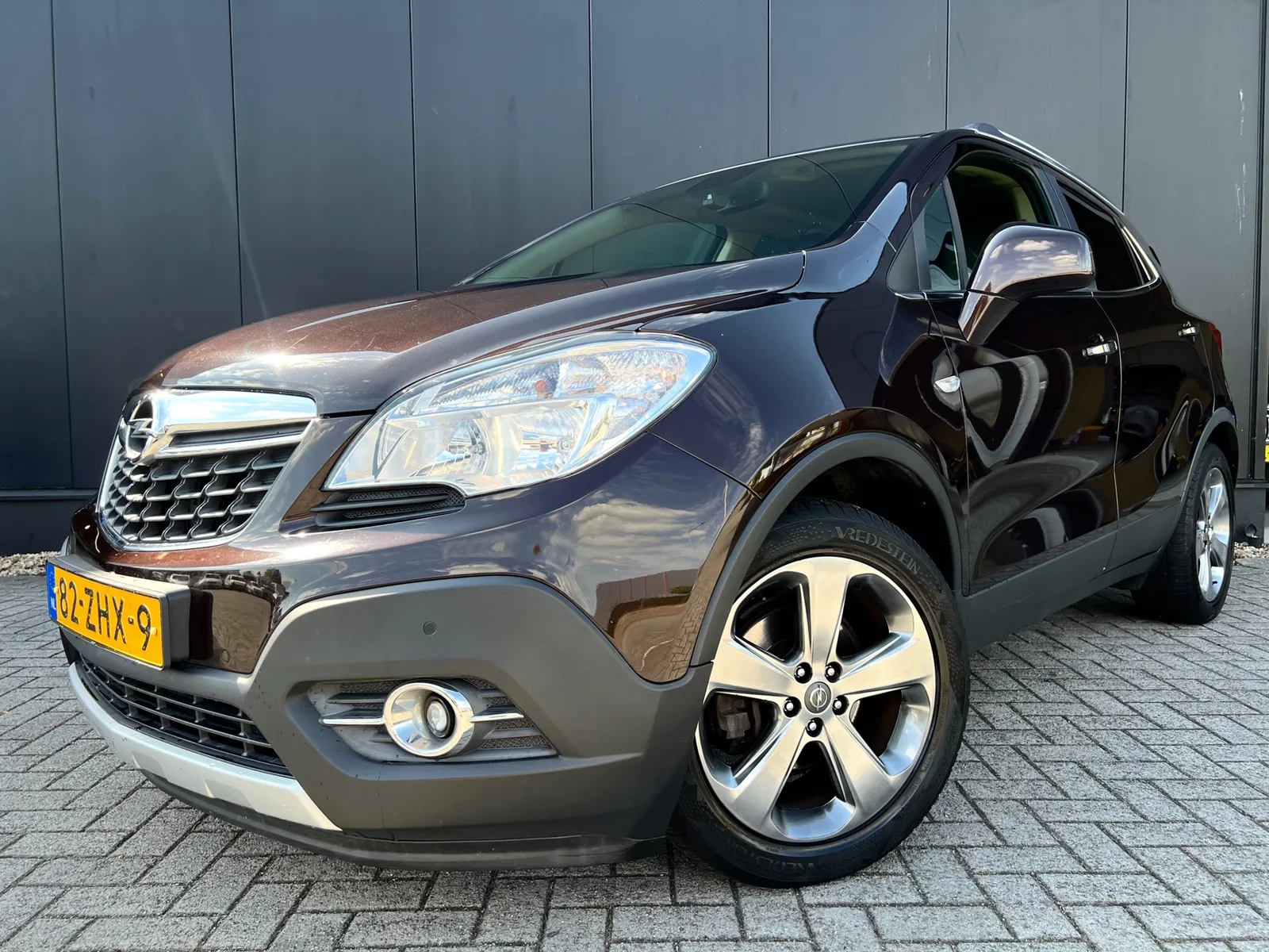 Opel Mokka (2012) — foto 1
