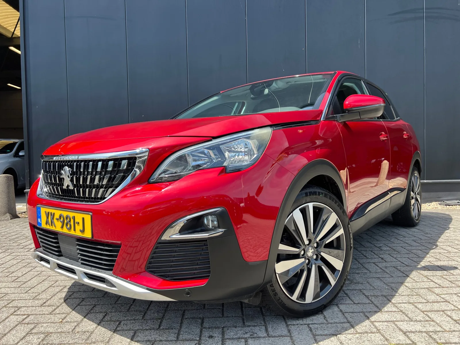 Peugeot 3008 (2019) — foto 1
