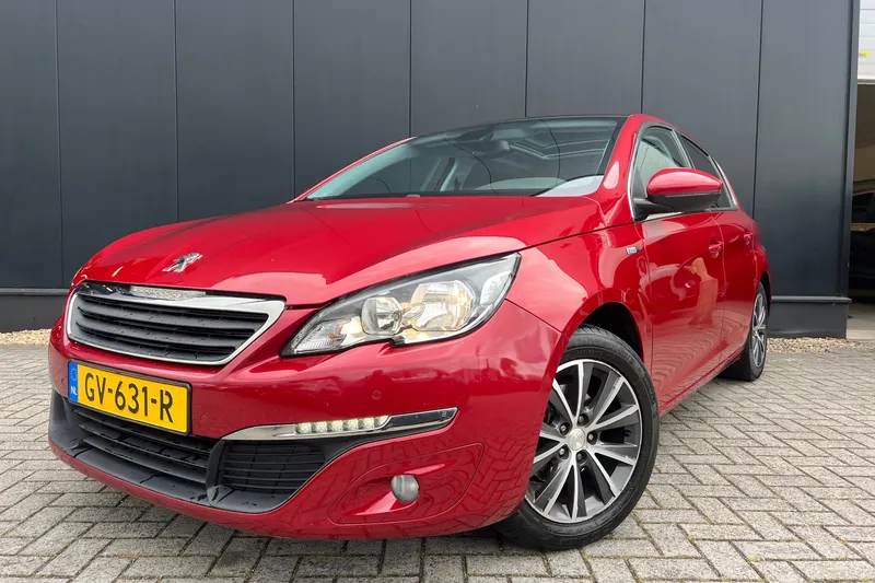 Peugeot 308 (2015)