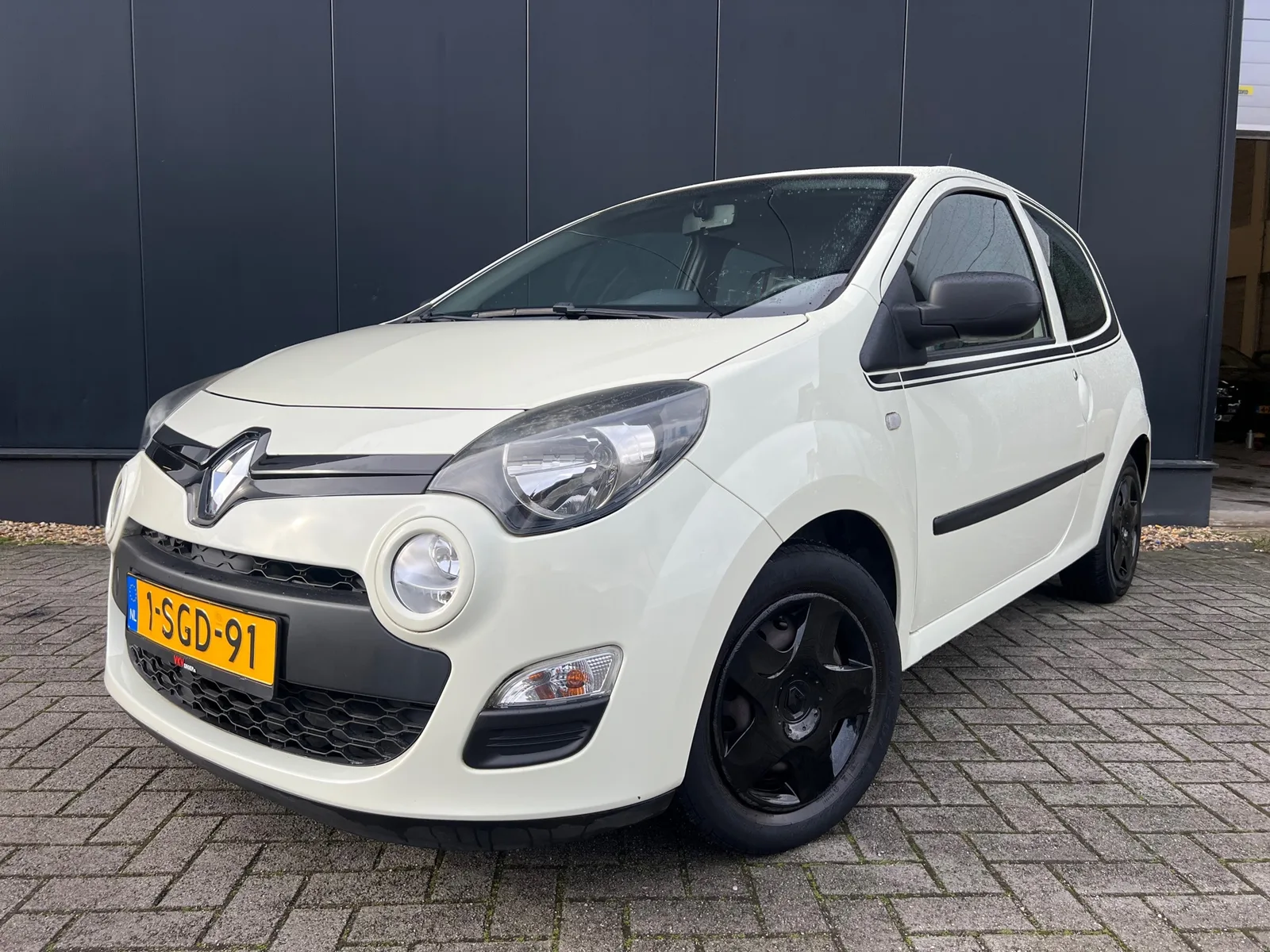 Renault Twingo (2013) — foto 1