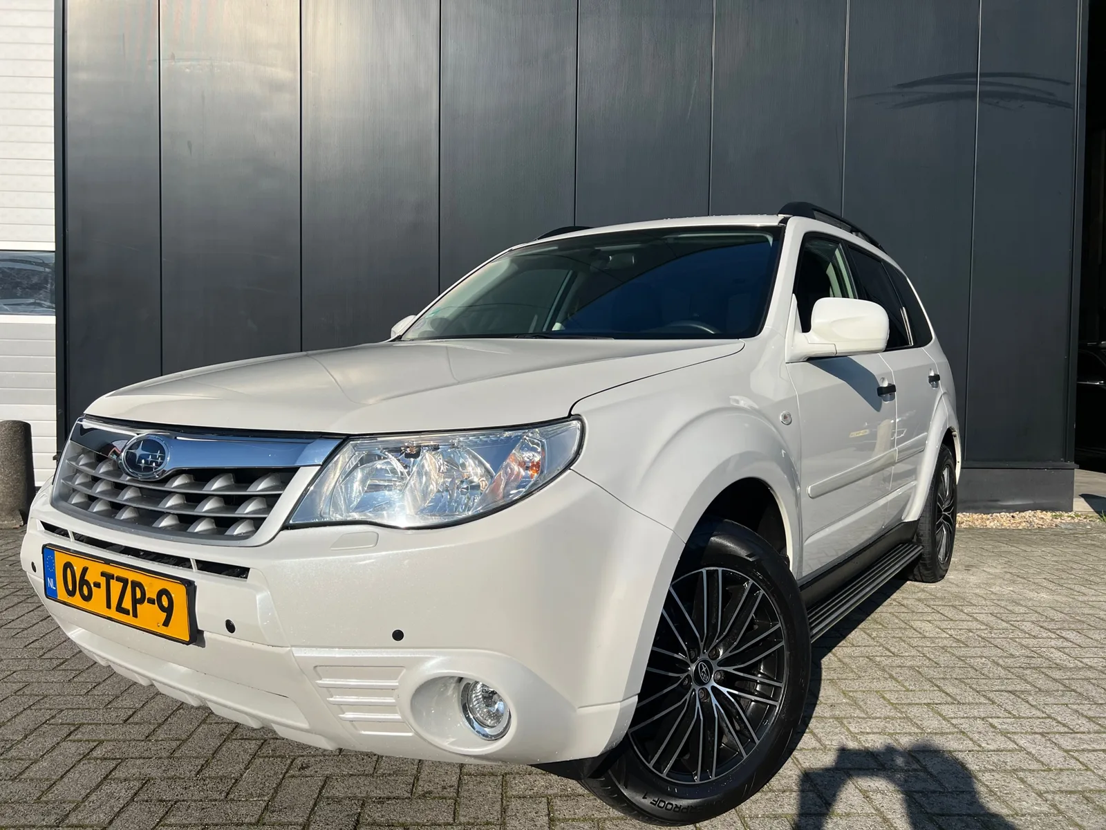 Subaru Forester (2012) — foto 1