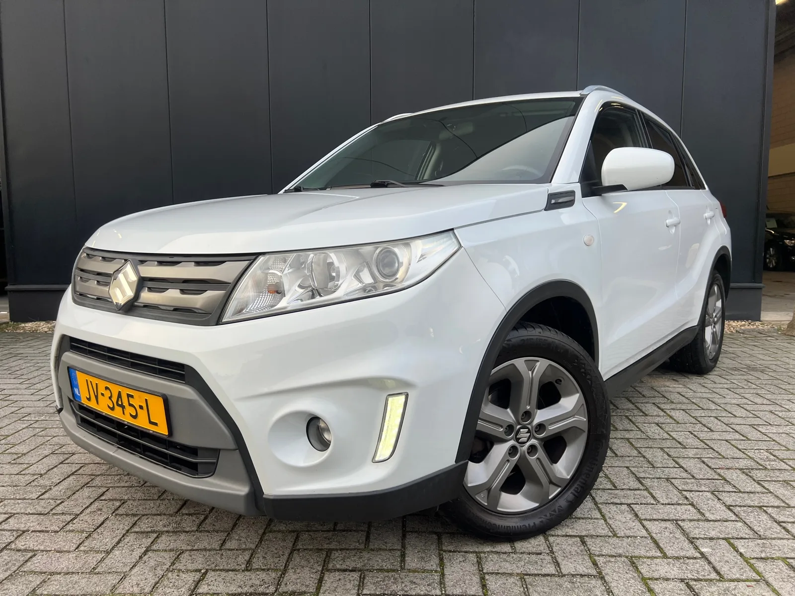 Suzuki Vitara (2016) — foto 1