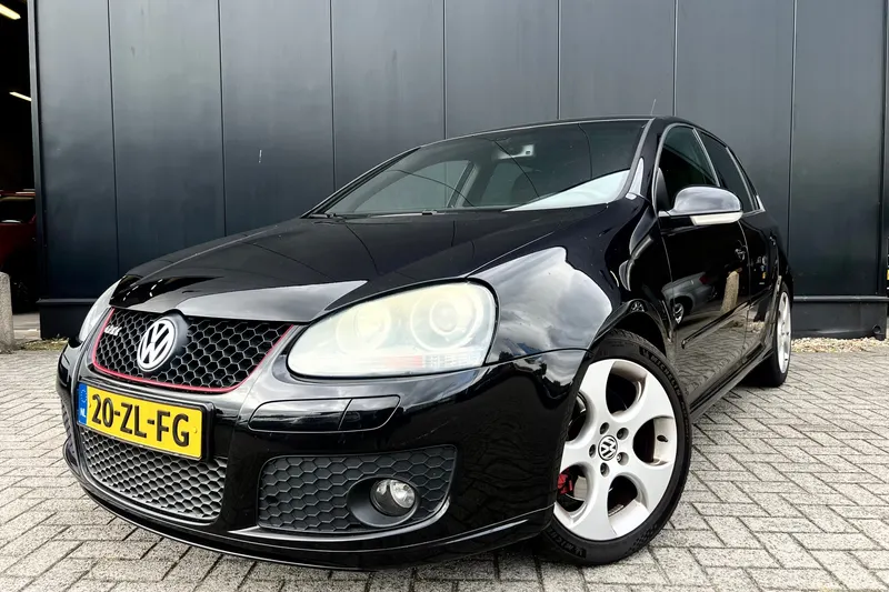 Volkswagen Golf (2008)