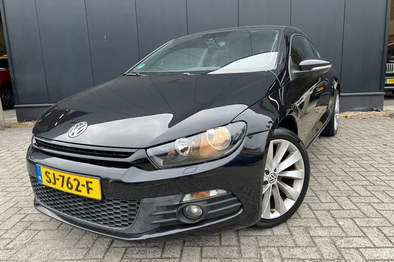 Volkswagen Scirocco (2011)