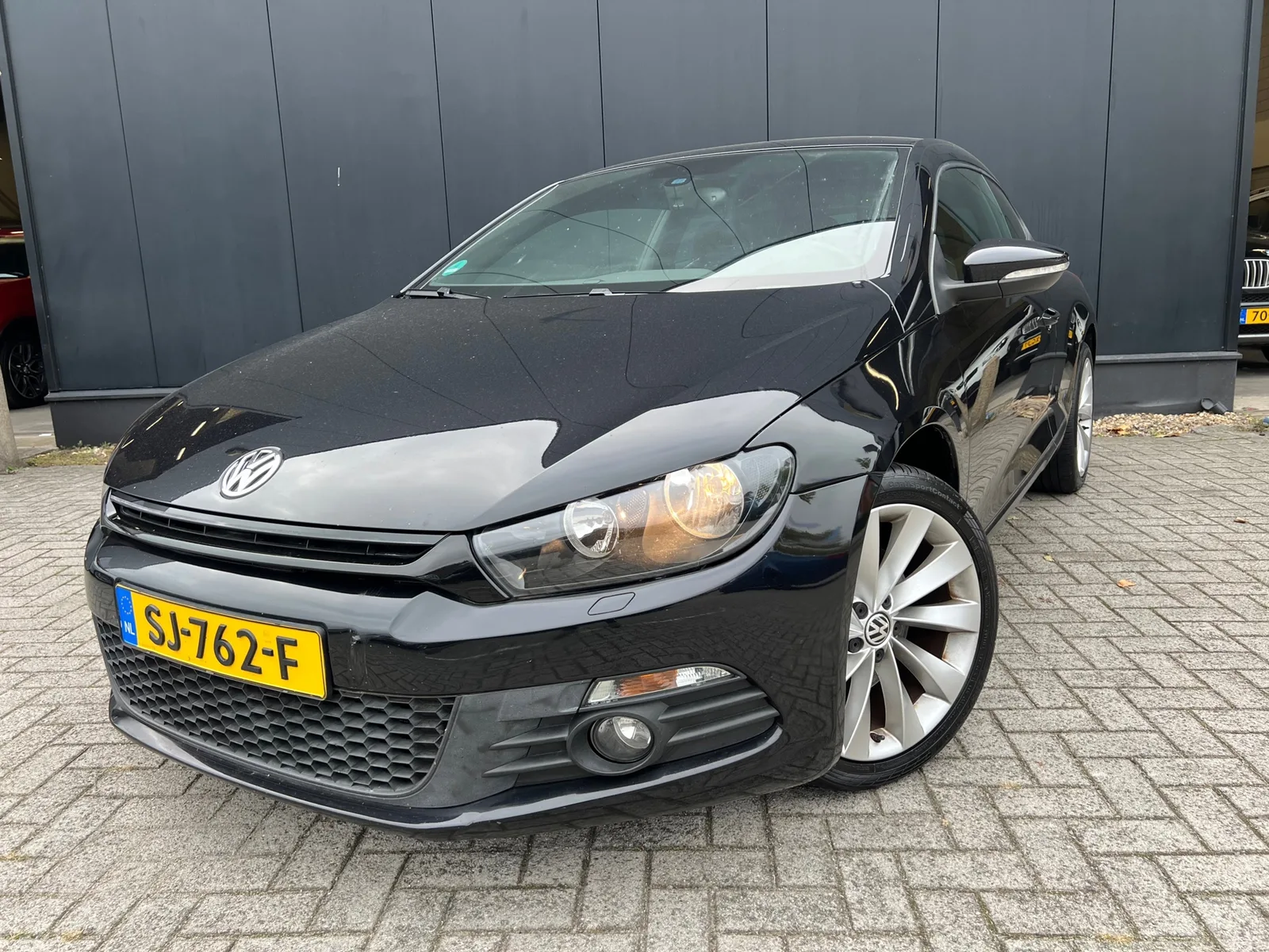 Volkswagen Scirocco (2011) — foto 1