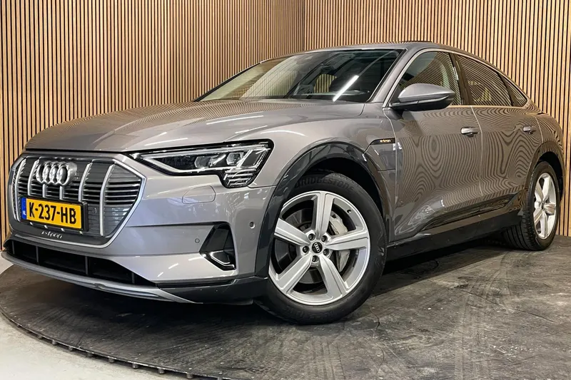 Audi e-tron Sportback (2020)