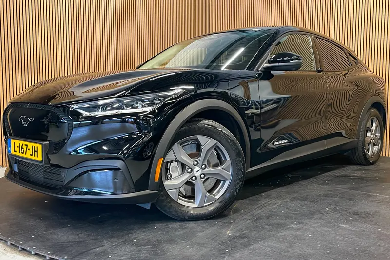 Ford Mustang Mach-E (2021)