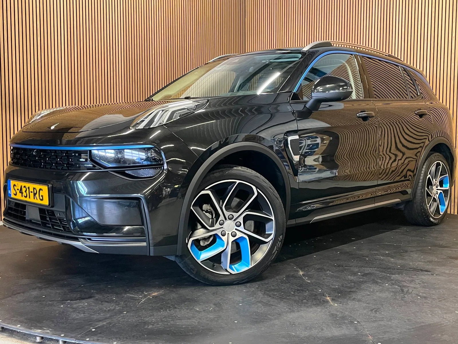 Lynk & Co 01 (2023) — foto 1