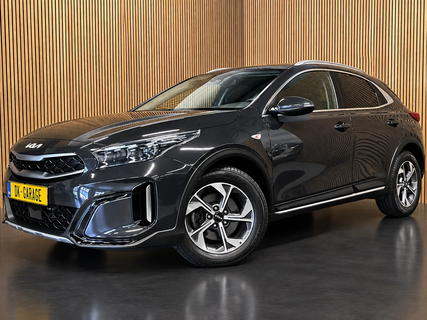 Kia XCeed (2024) — foto 1