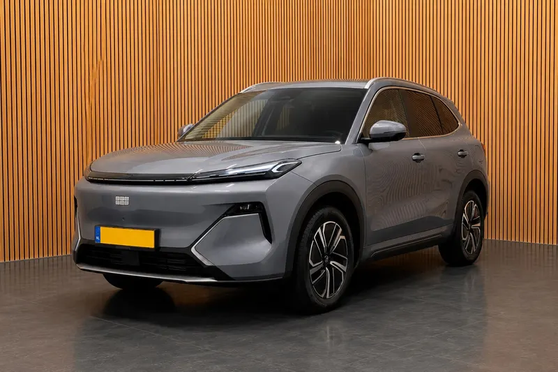 Geely Starray EM-i (2026)