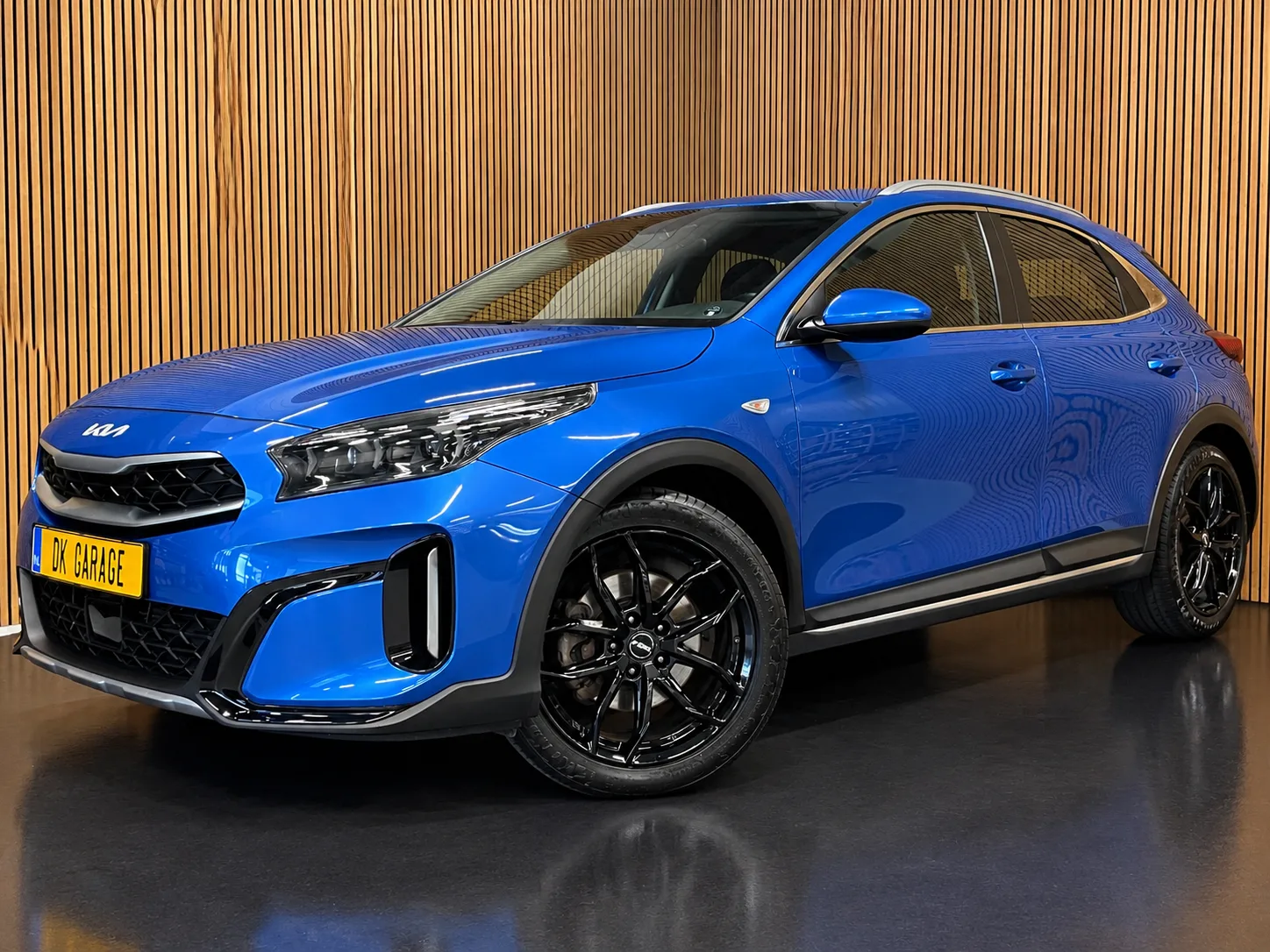 Kia XCeed (2023) — foto 1