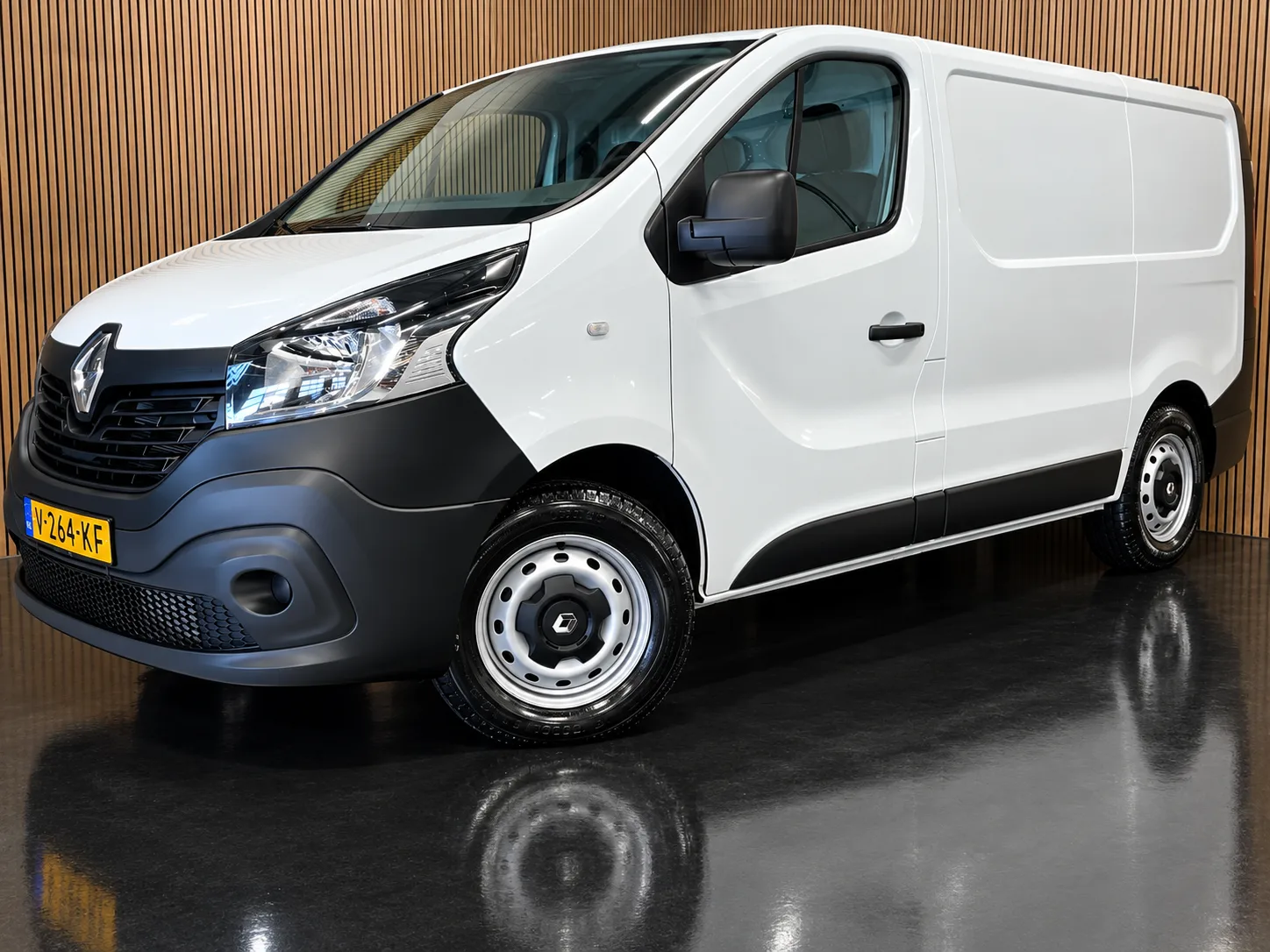 Renault Trafic (2017) — foto 1