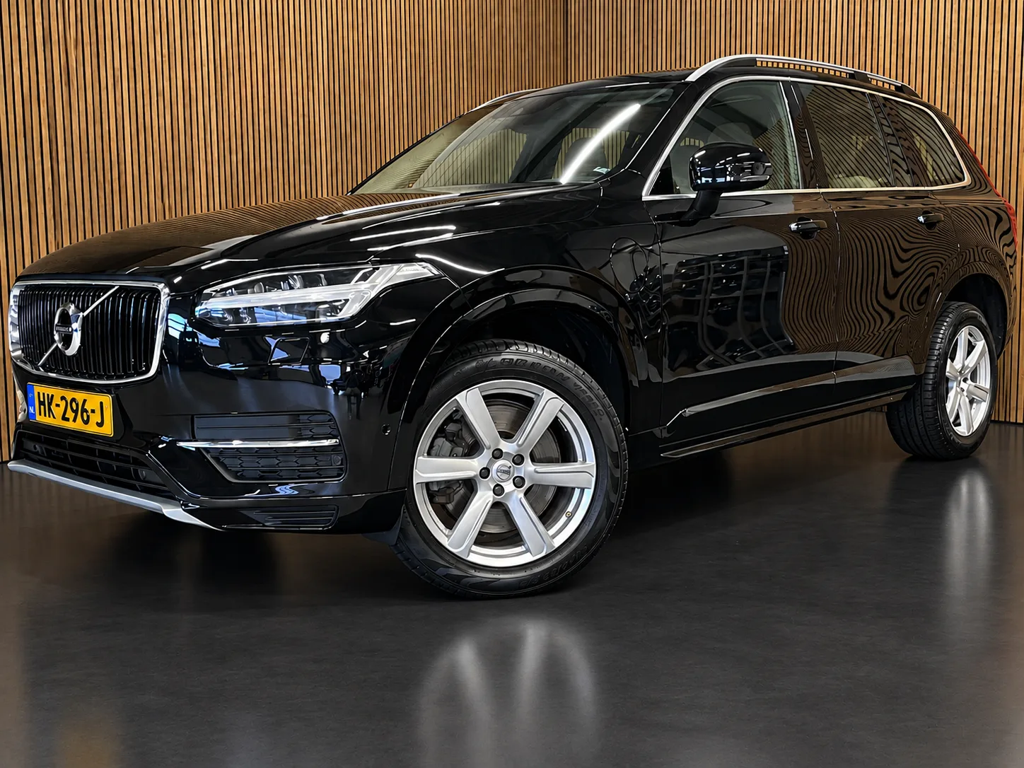 Volvo XC90 (2015) — foto 1