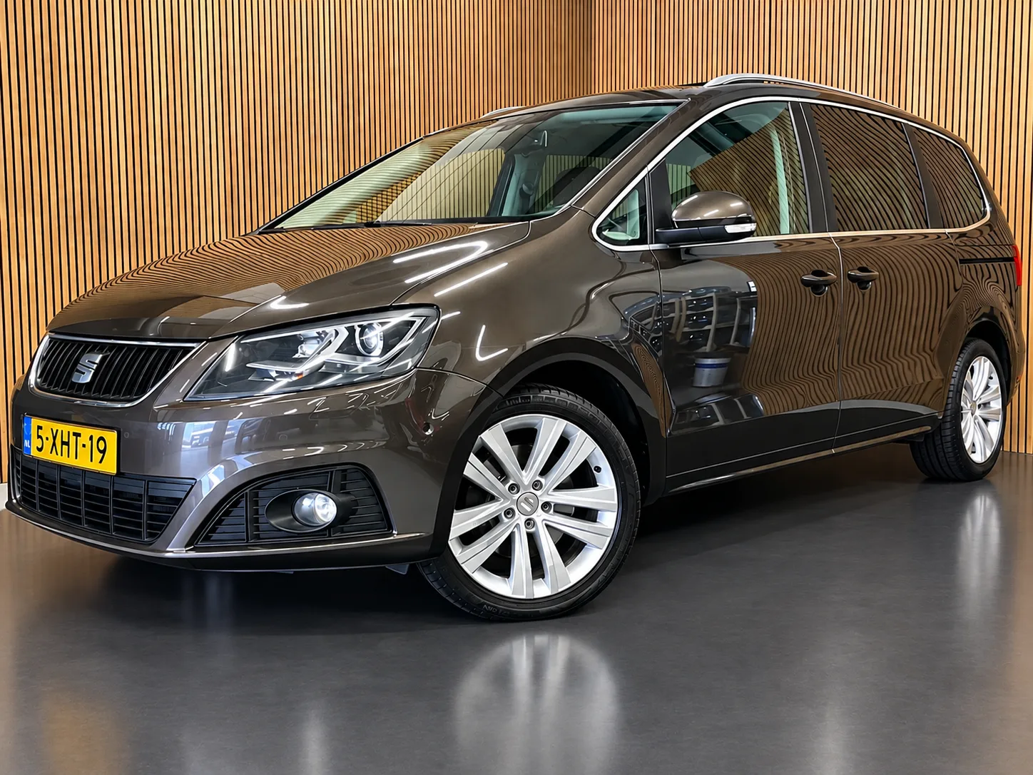 SEAT Alhambra (2014) — foto 1