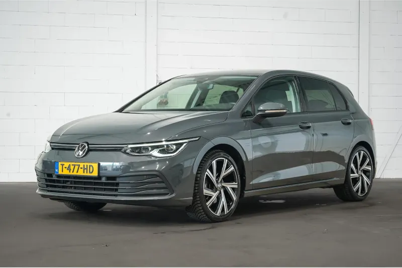 Volkswagen Golf (2022)