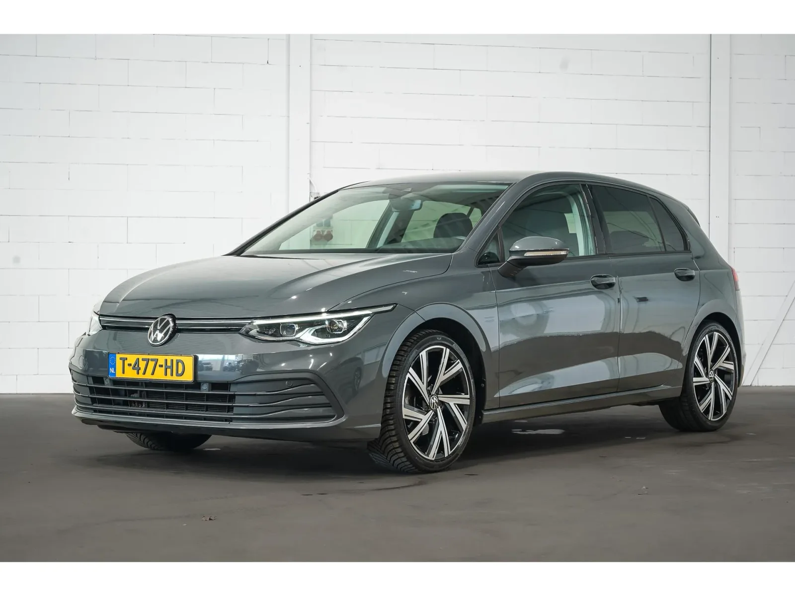 Volkswagen Golf (2022) — foto 1