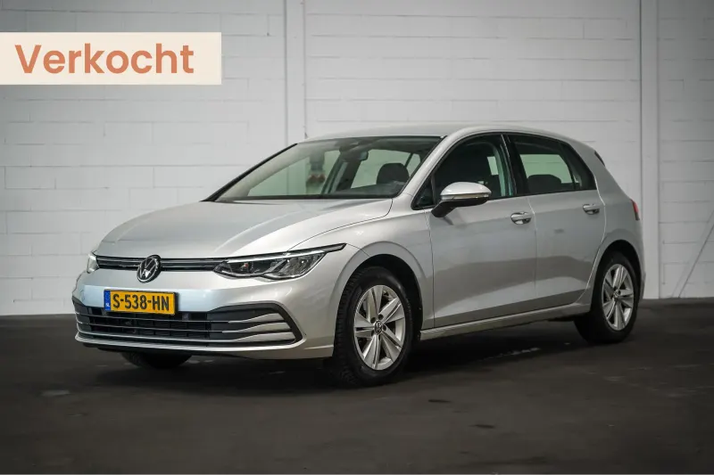 Volkswagen Golf (2022)