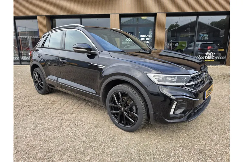 Volkswagen T-Roc (2024)