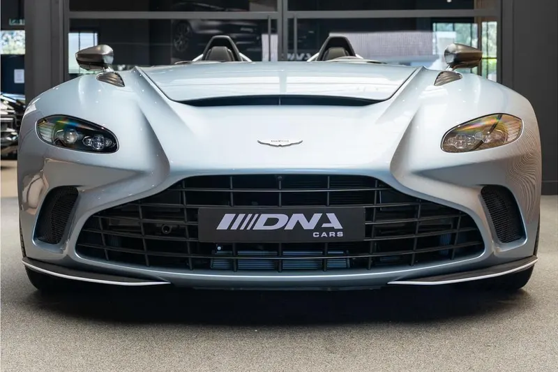Aston Martin Speedster (2021)