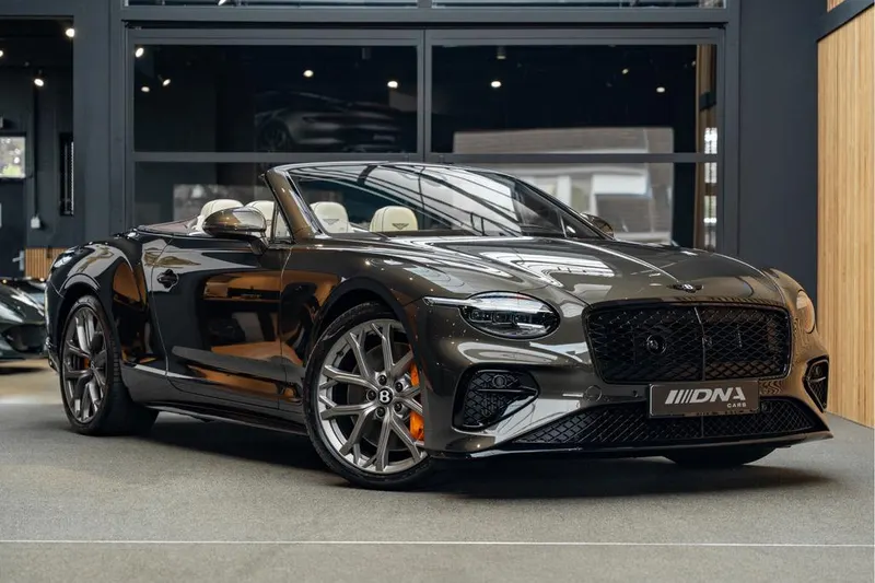 Bentley Continental GTC (2026)