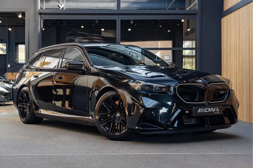 BMW 5-Serie (2025) — foto 1