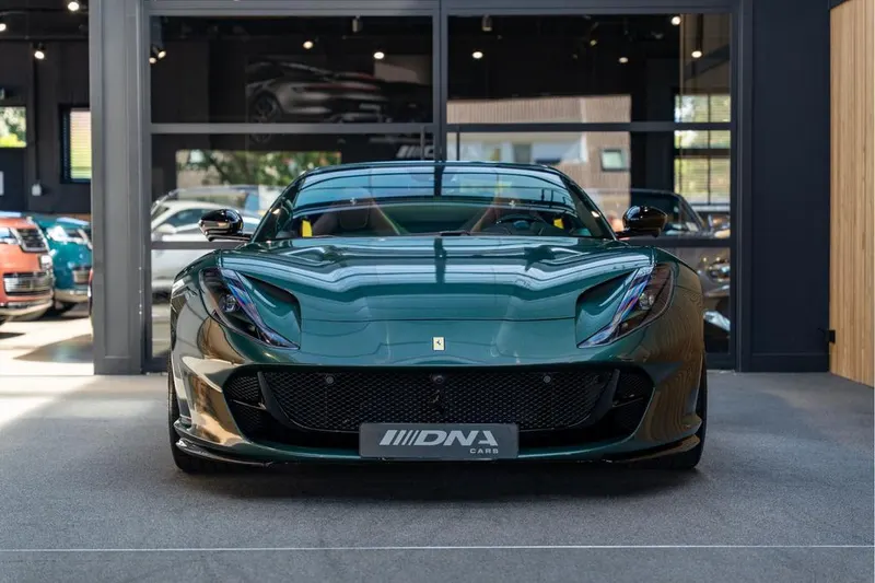 Ferrari 812 GTS (2021)