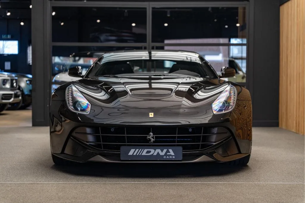 Ferrari F12berlinetta (2013) — foto 1