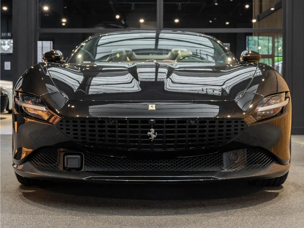 Ferrari Roma (2024) — foto 1