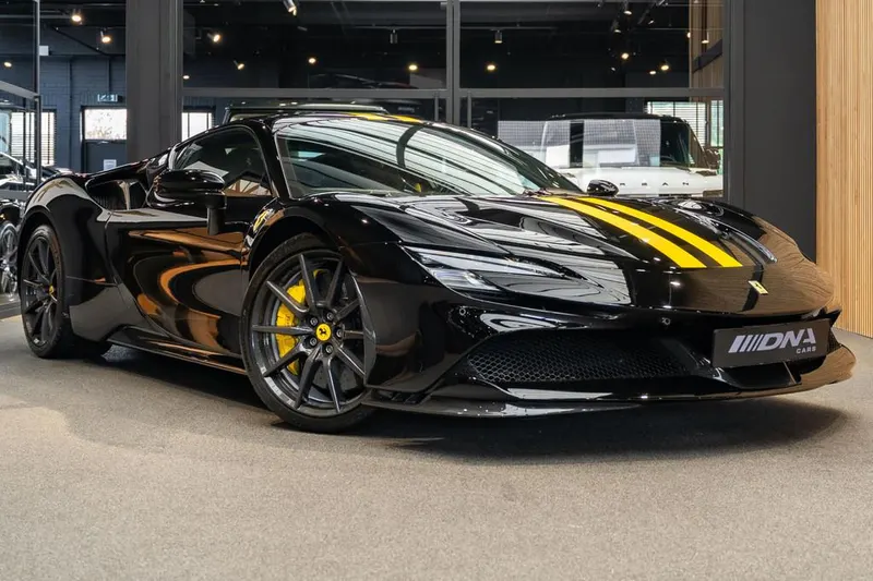 Ferrari SF90 Stradale (2024)