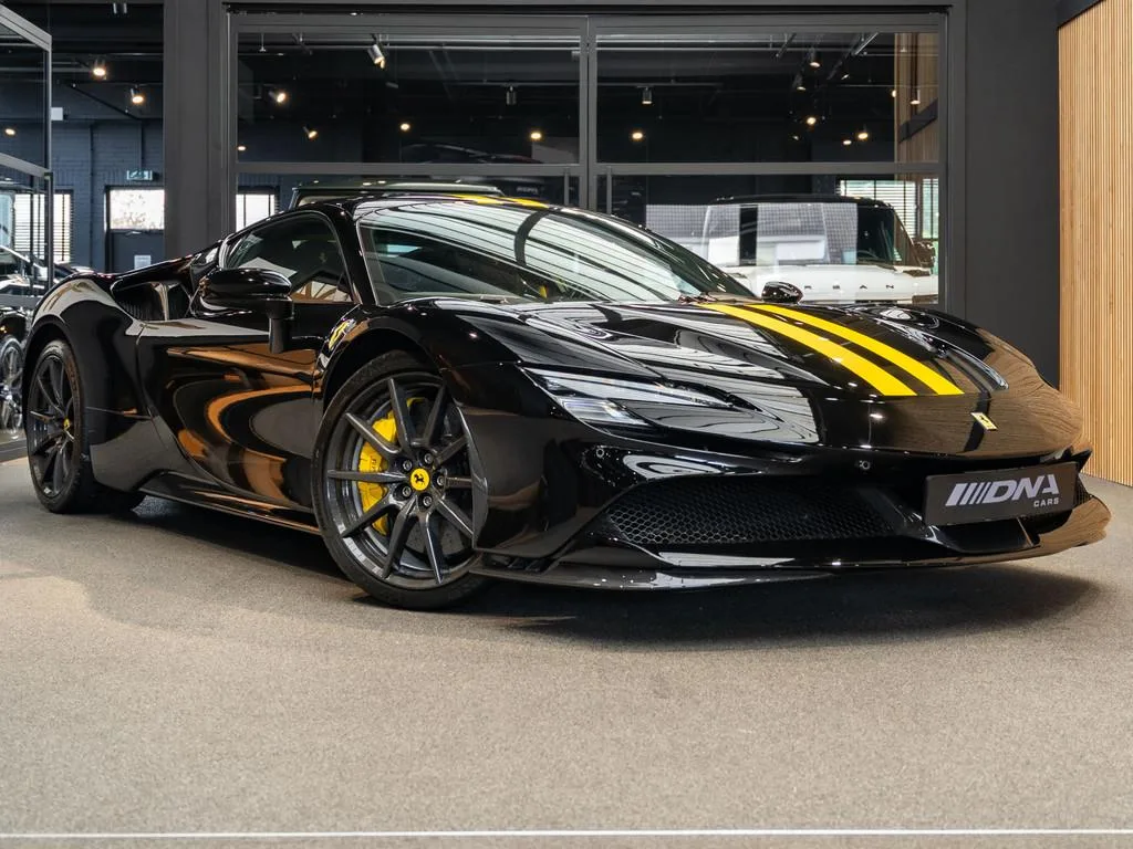 Ferrari SF90 Stradale (2024) — foto 1