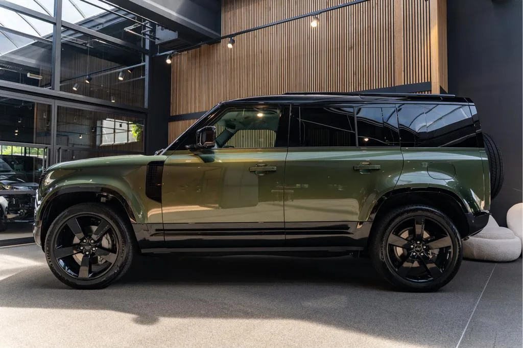Land Rover Defender (2026) — foto 1
