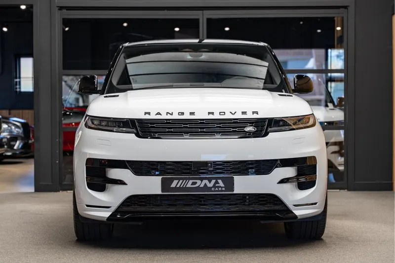 Land Rover Range Rover Sport (2025)
