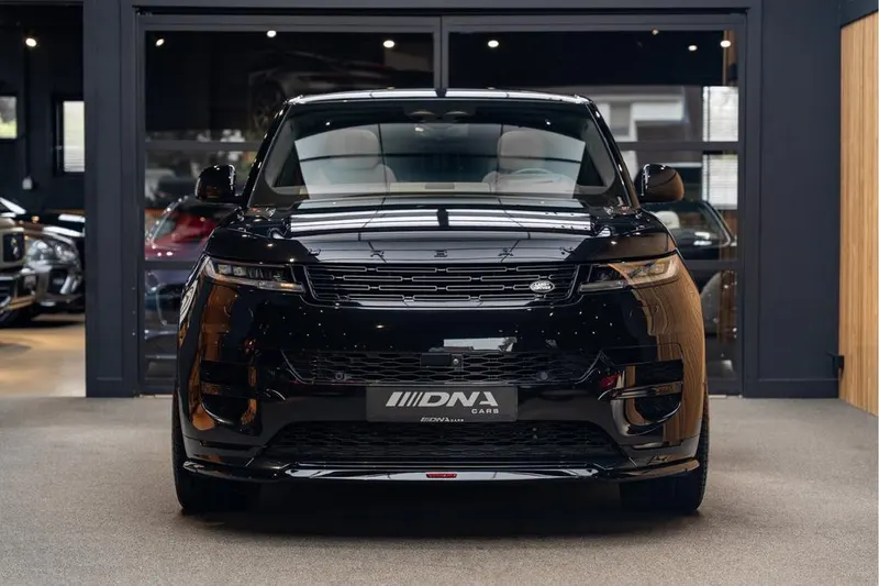 Land Rover Range Rover Sport (2024)