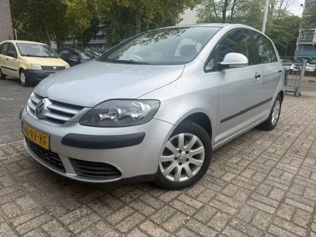 Volkswagen Golf Plus (2005) — foto 1