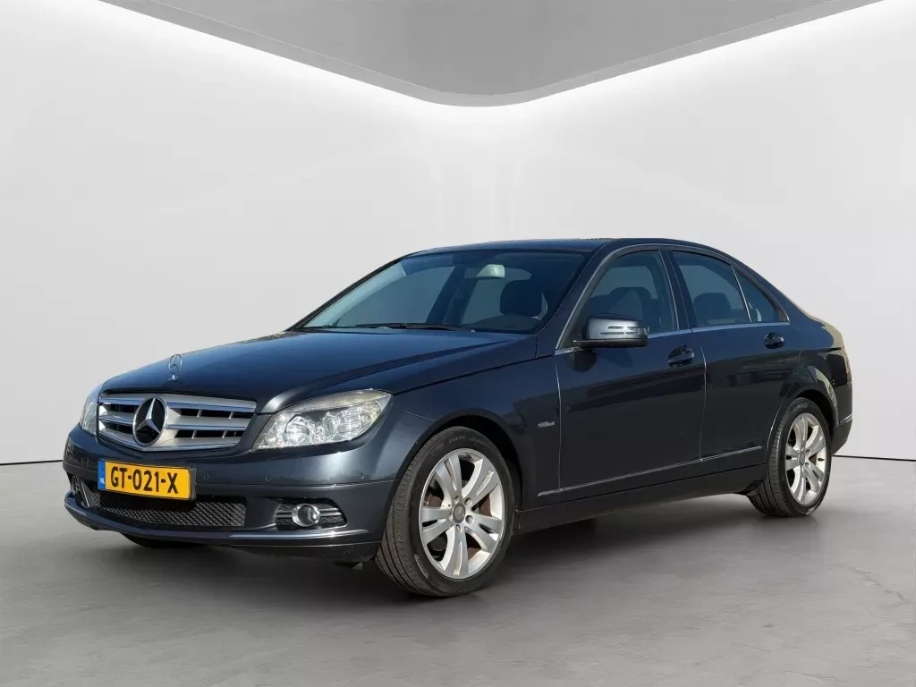 Mercedes-Benz C-Klasse (2009) — foto 1