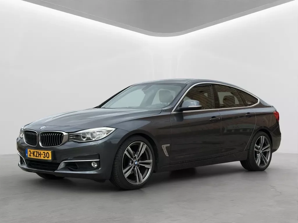 BMW 3-Serie (2013) — foto 1