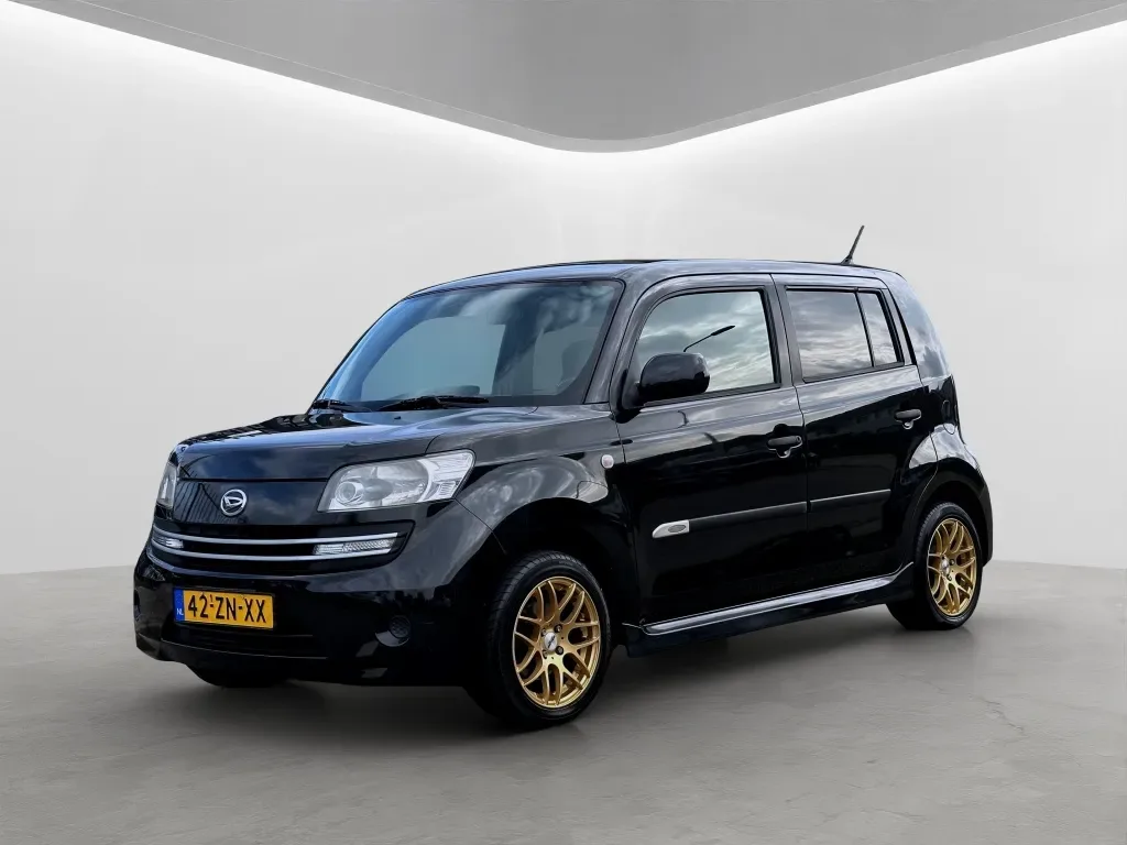 Daihatsu Materia (2008) — foto 1