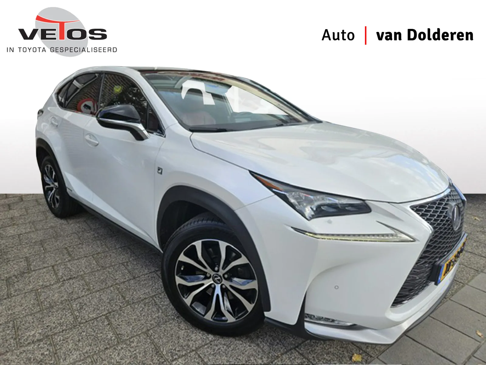 Lexus NX (2016) — foto 1