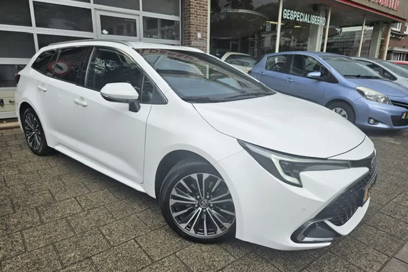 Toyota Corolla (2024)