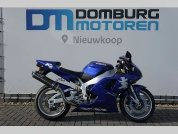 Yamaha R1 (1998) — foto 1