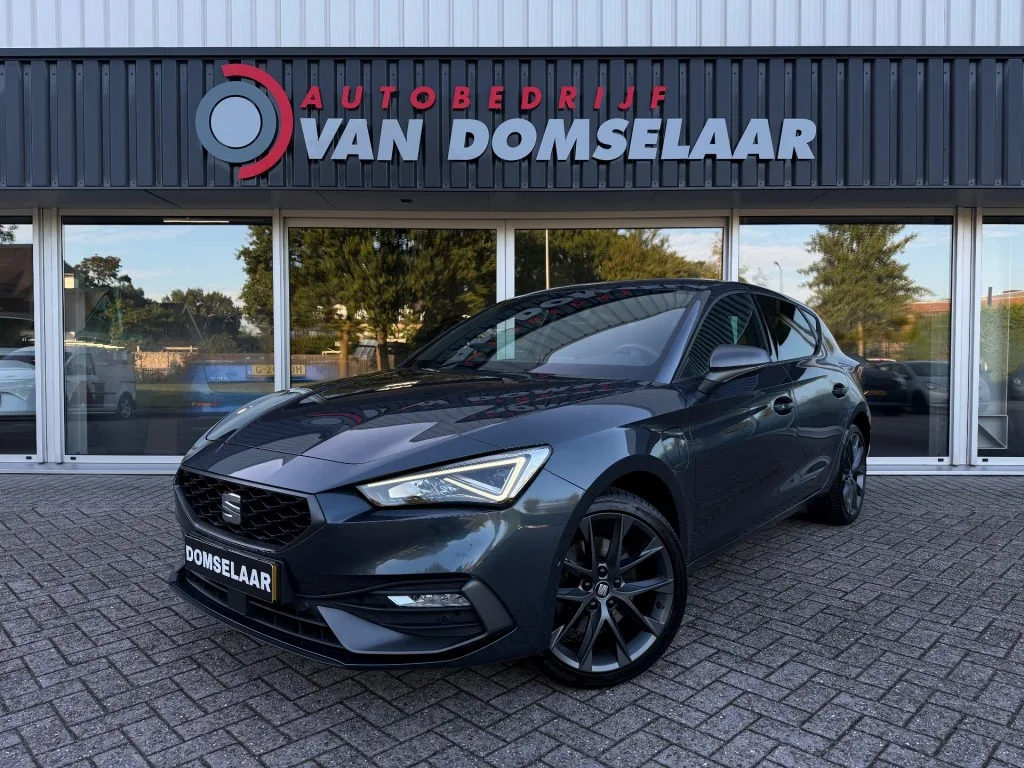 SEAT Leon (2020) — foto 1