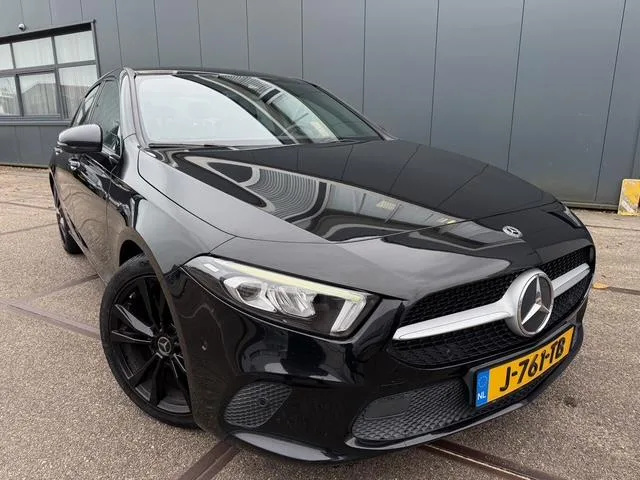 Mercedes-Benz A-Klasse (2020) — foto 1