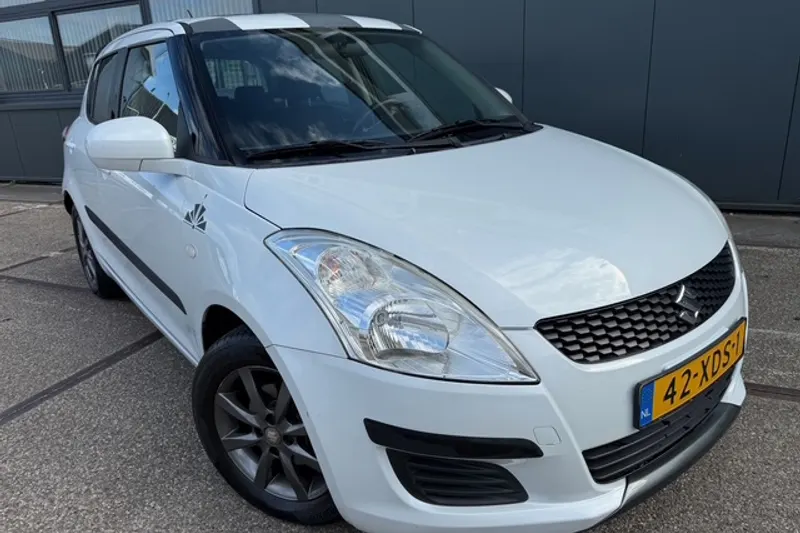 Suzuki Swift (2012)