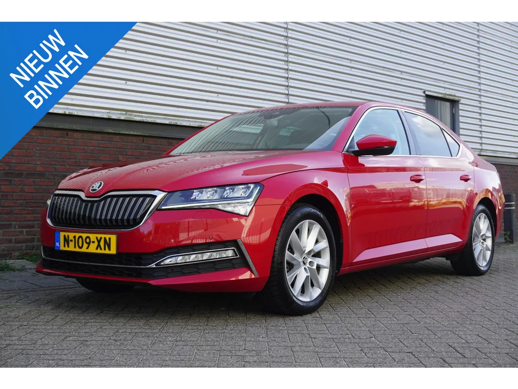 Škoda Superb (2022) — foto 1